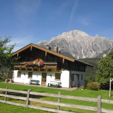 Gaestehaus Muellauer Leogang Exterior photo
